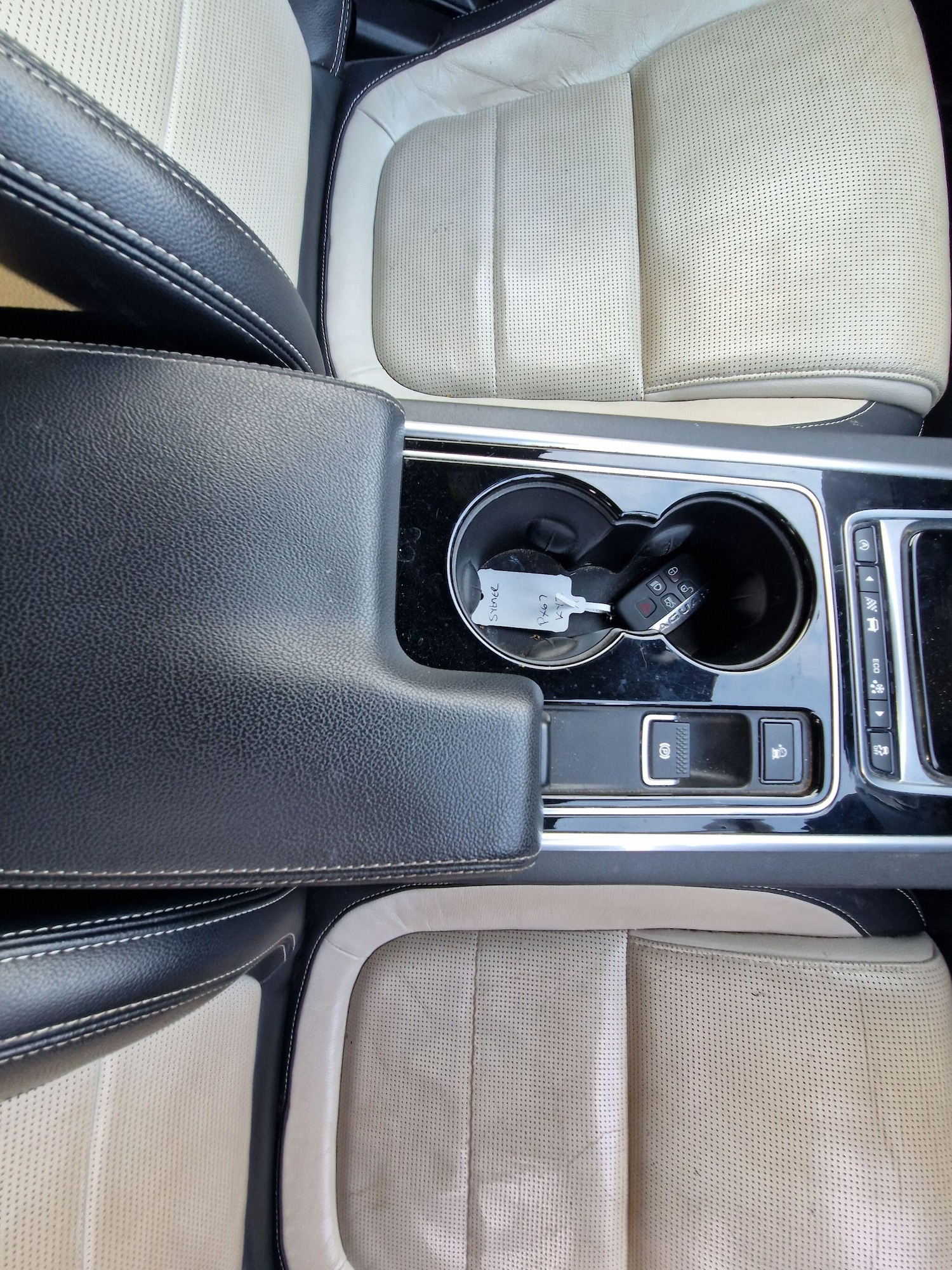 Used Jaguar XE for sale - 77671939: Photo 29