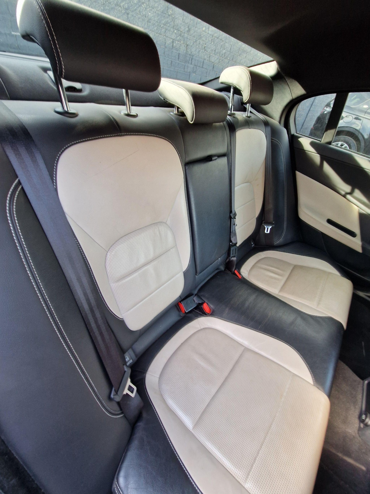 Used Jaguar XE for sale - 77671939: Photo 34