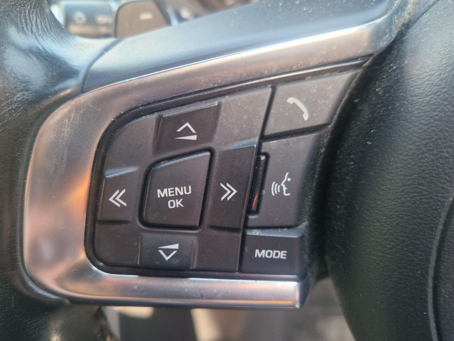 Used Jaguar XE for sale - 77671939: Photo 48