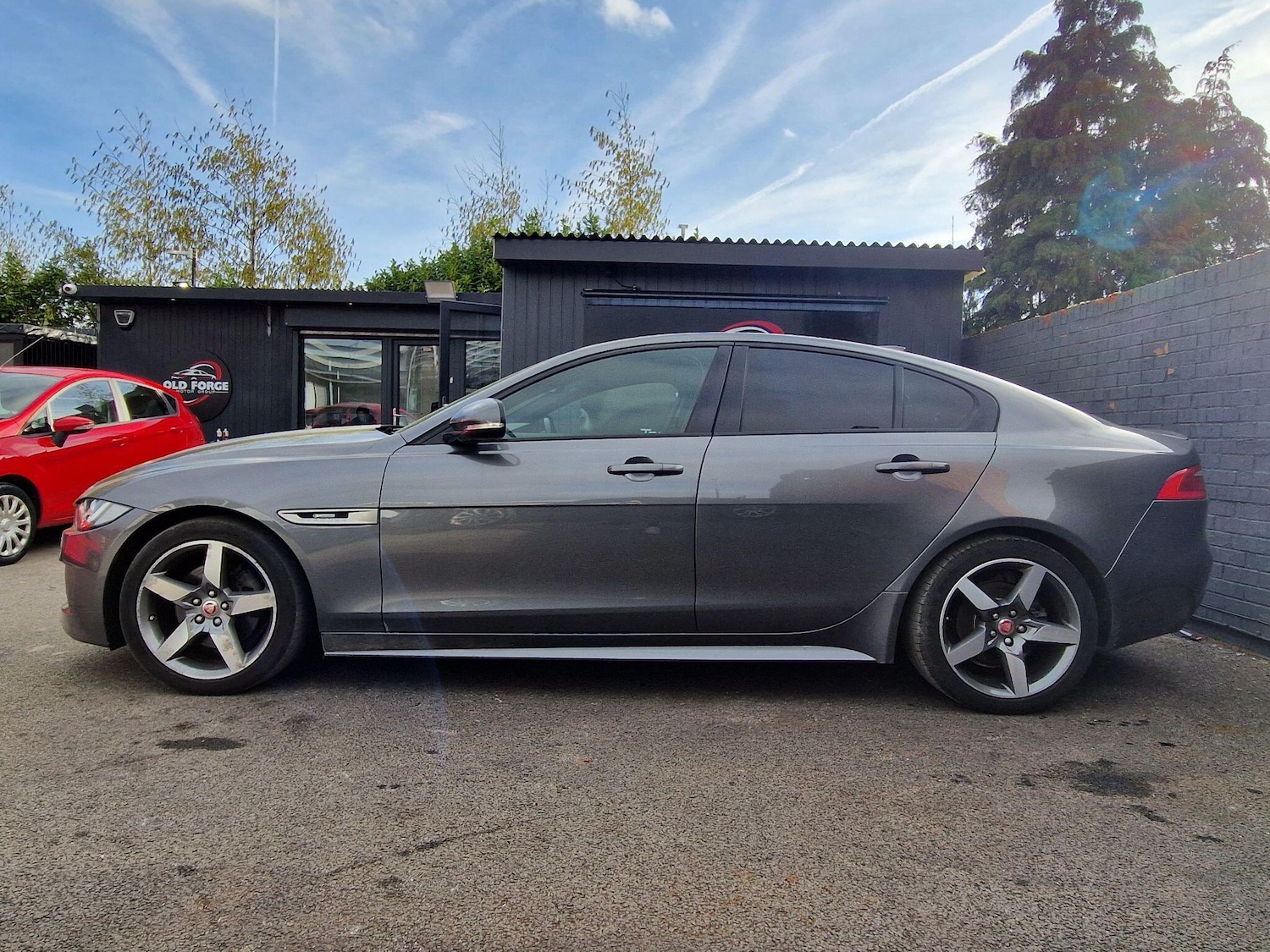 Used Jaguar XE for sale - 77671939: Photo 6