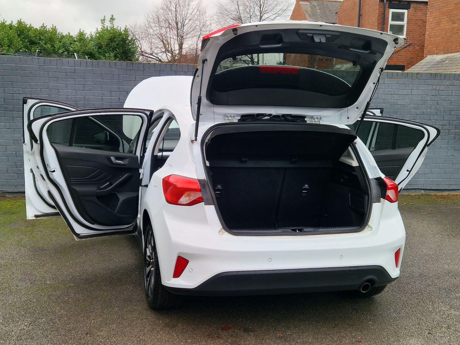 Used Ford Focus 2019 for sale - 77190870: Photo 19