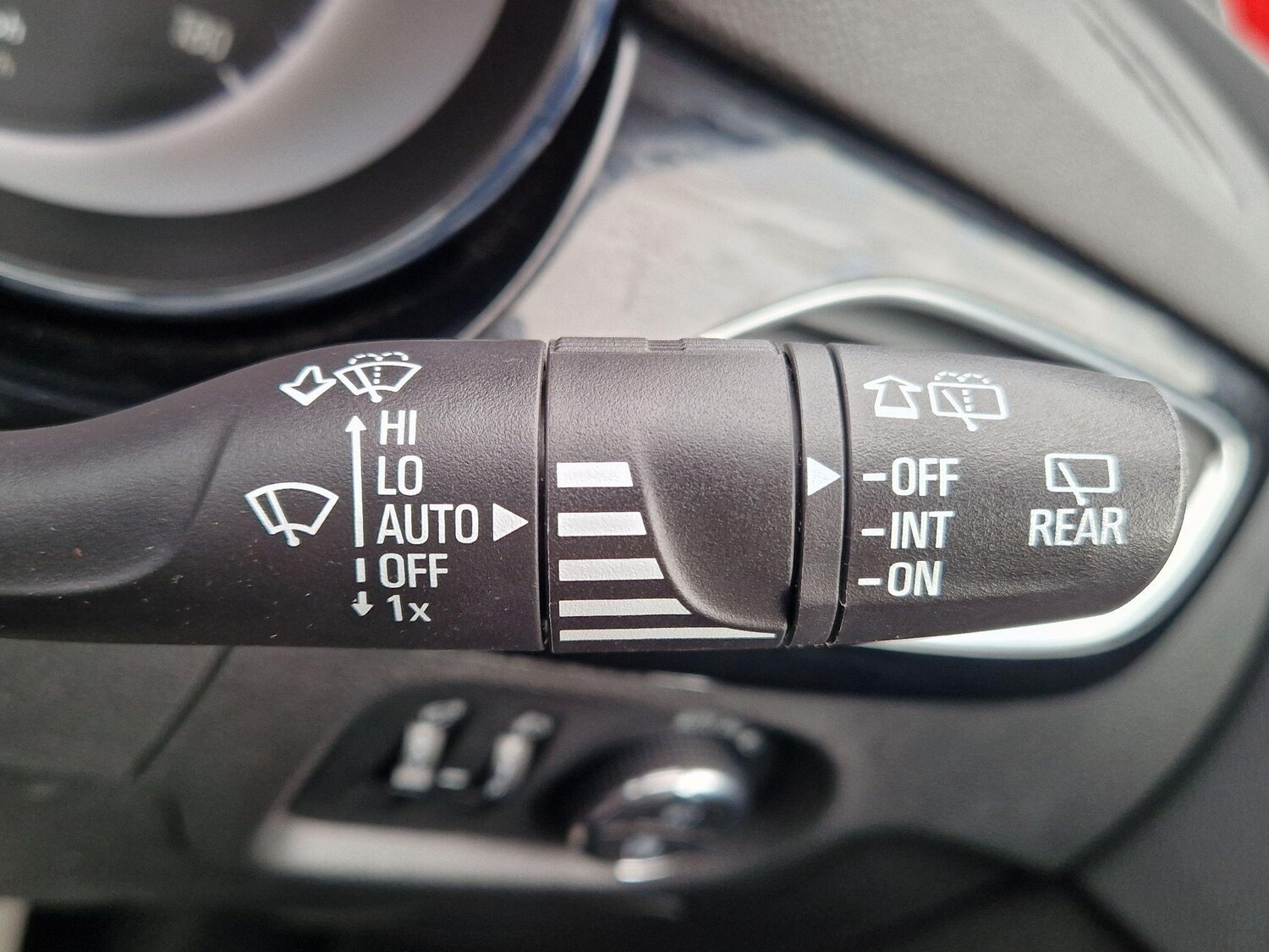 Used Vauxhall Astra for sale - 77908734: Photo 45