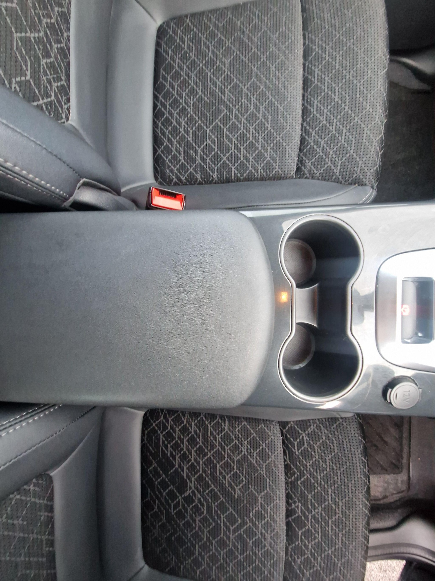 Used Peugeot 3008 2016 for sale - 77190769: Photo 29