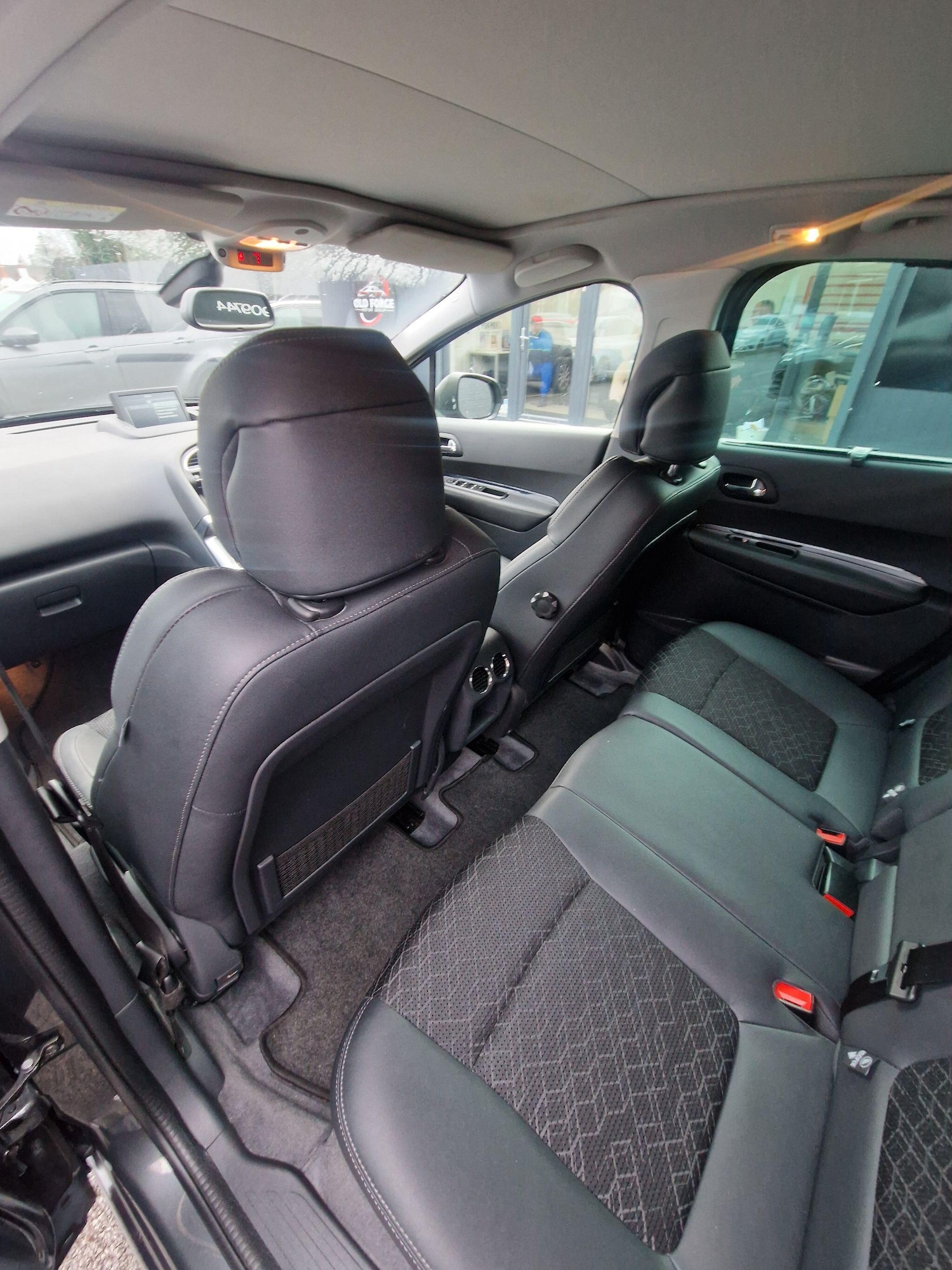 Used Peugeot 3008 2016 for sale - 77190769: Photo 39