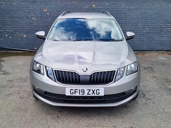 Used Skoda Octavia 2019 for sale - 78260376: Photo
