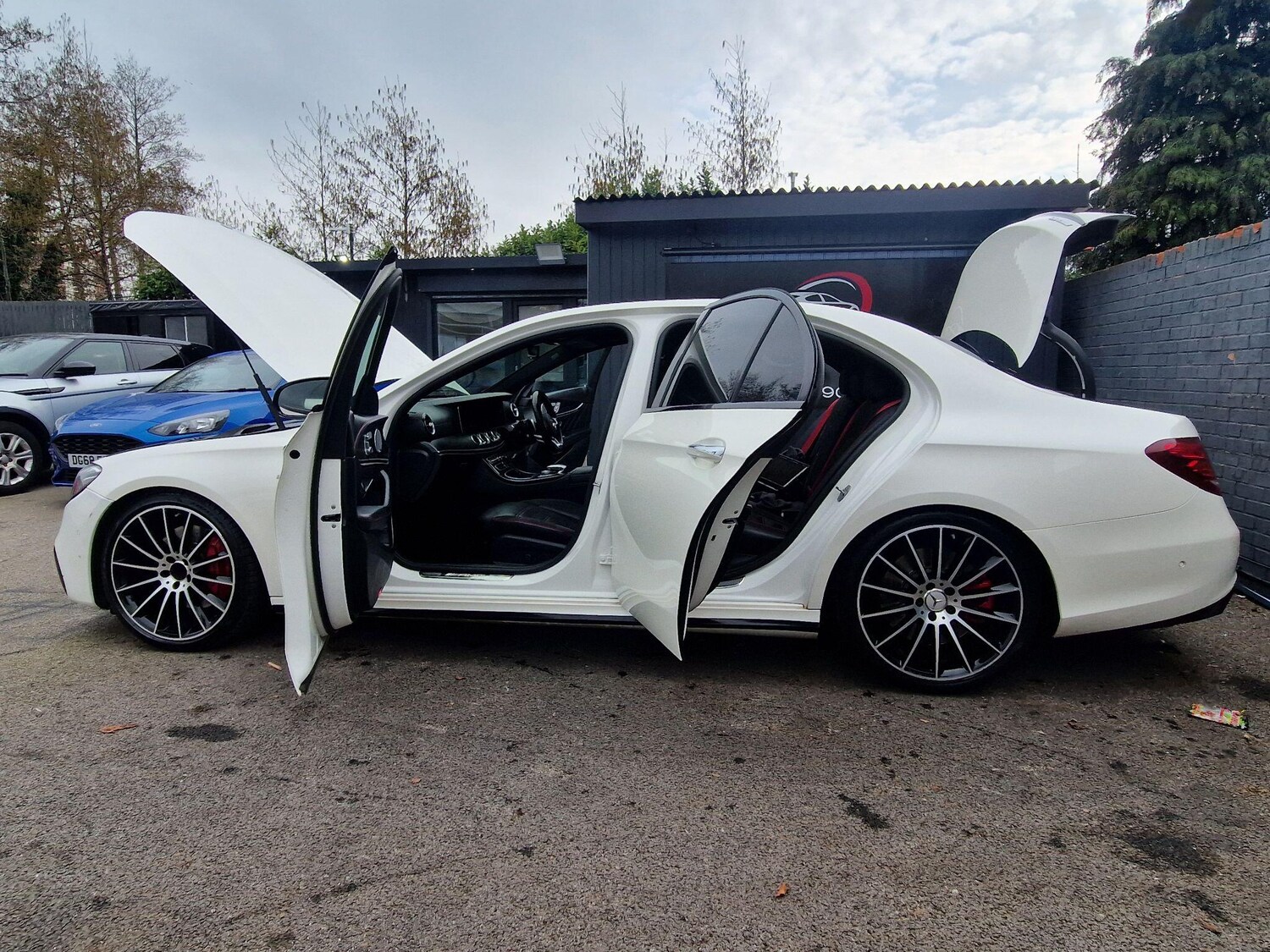 Used Mercedes-Benz E Class for sale - 77807637: Photo 15