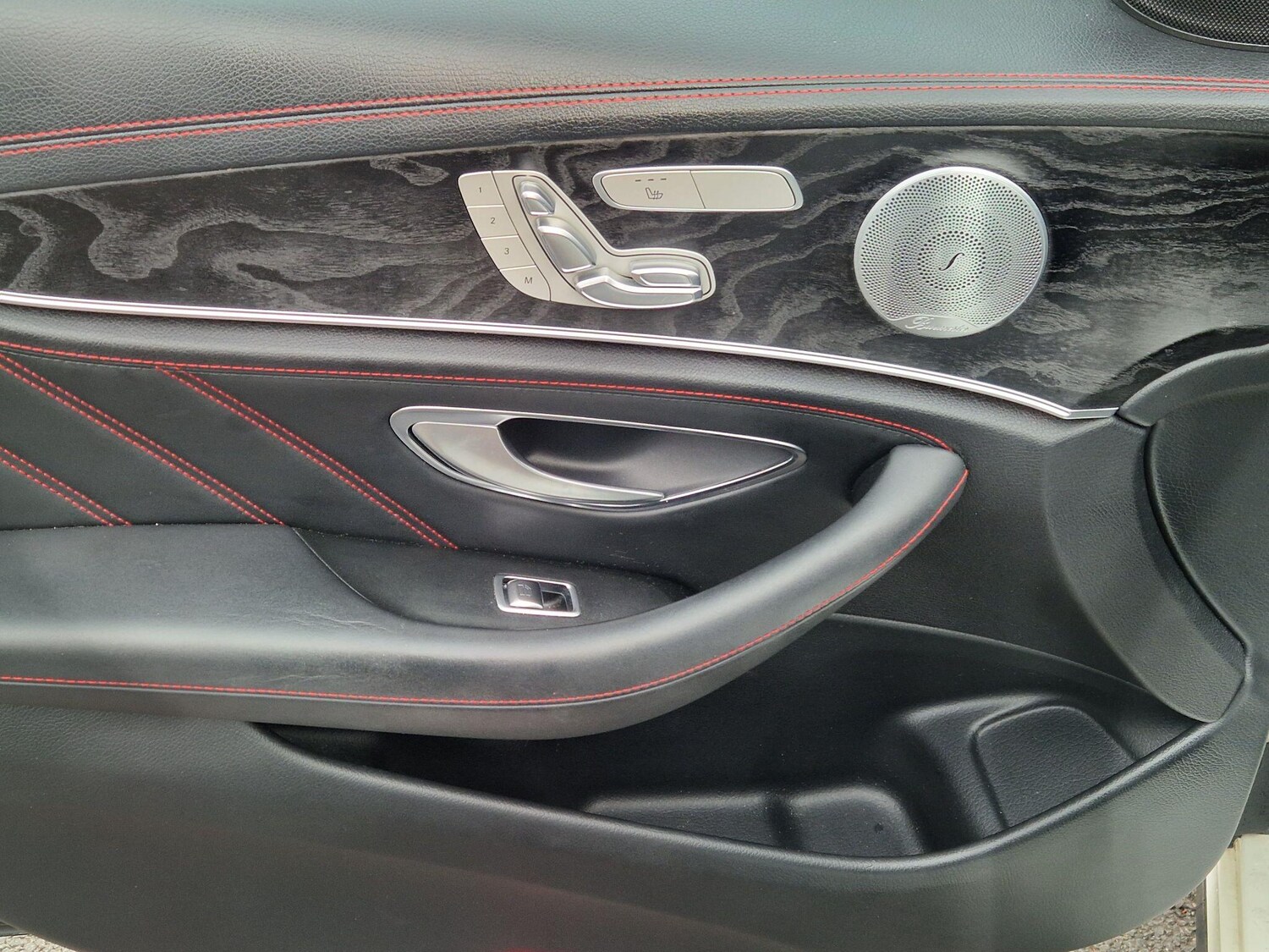 Used Mercedes-Benz E Class for sale - 77807637: Photo 39