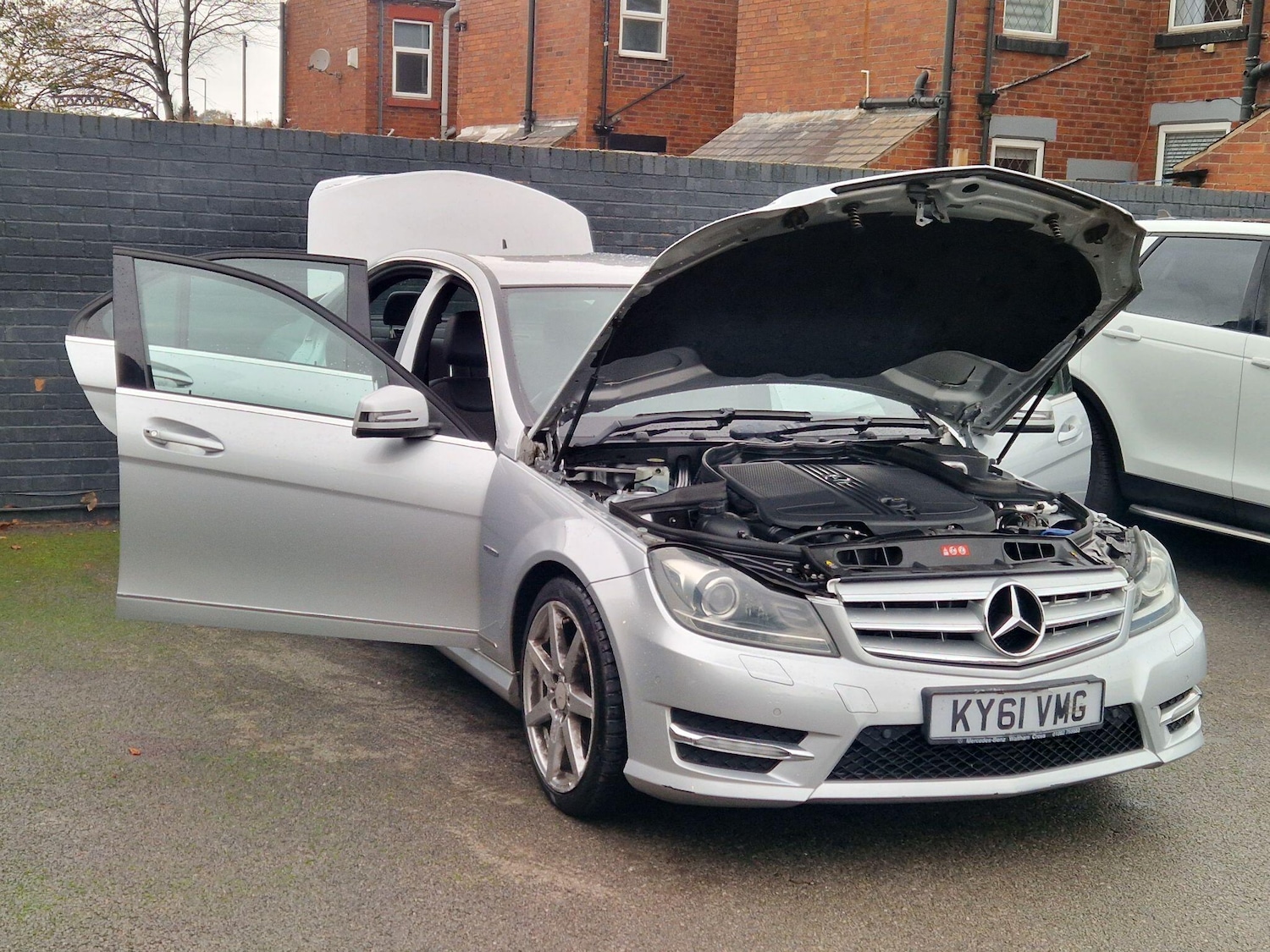 Used Mercedes-Benz C Class 2011 for sale - 76781820: Photo 12