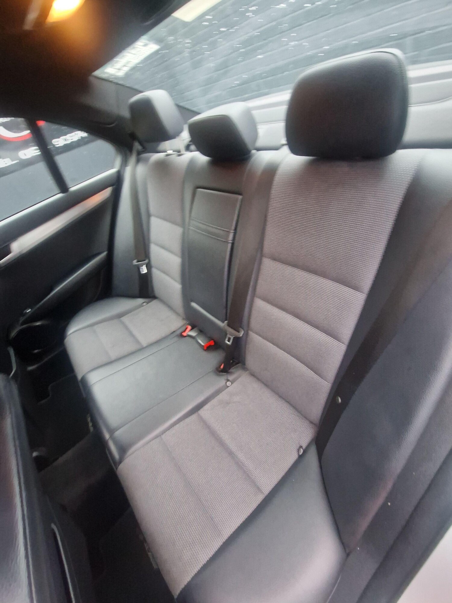 Used Mercedes-Benz C Class 2011 for sale - 76781820: Photo 37