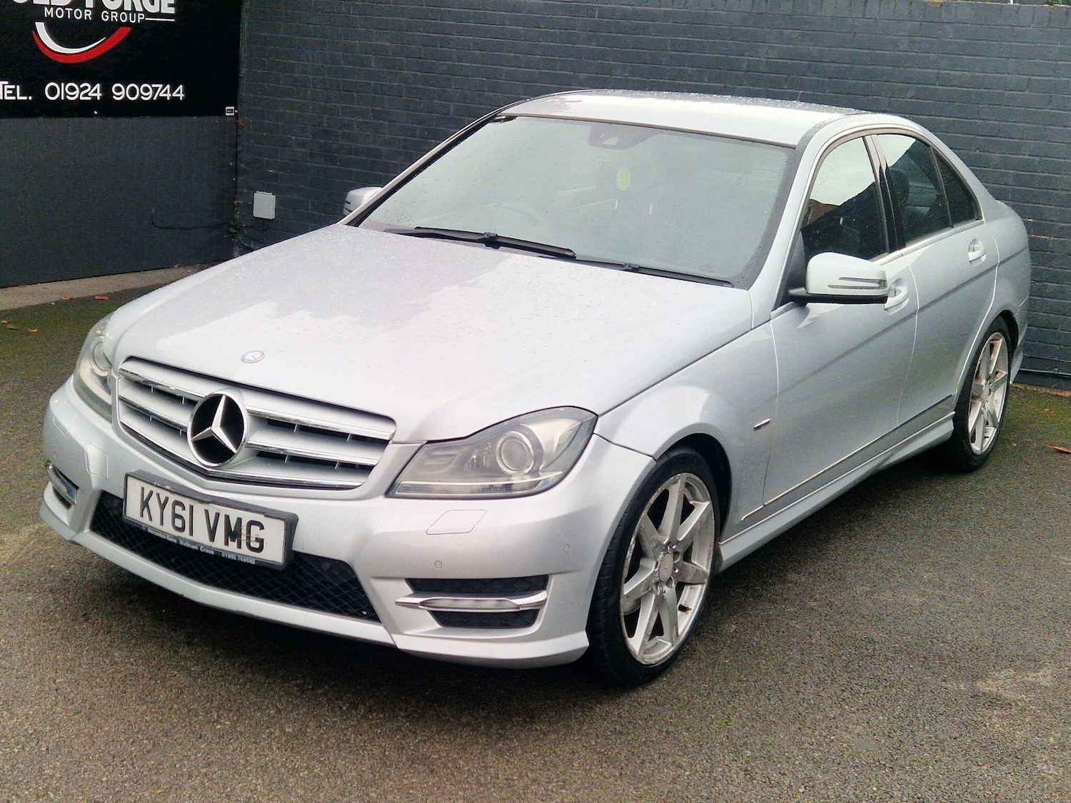 Used Mercedes-Benz C Class 2011 for sale - 76781820: Photo 5