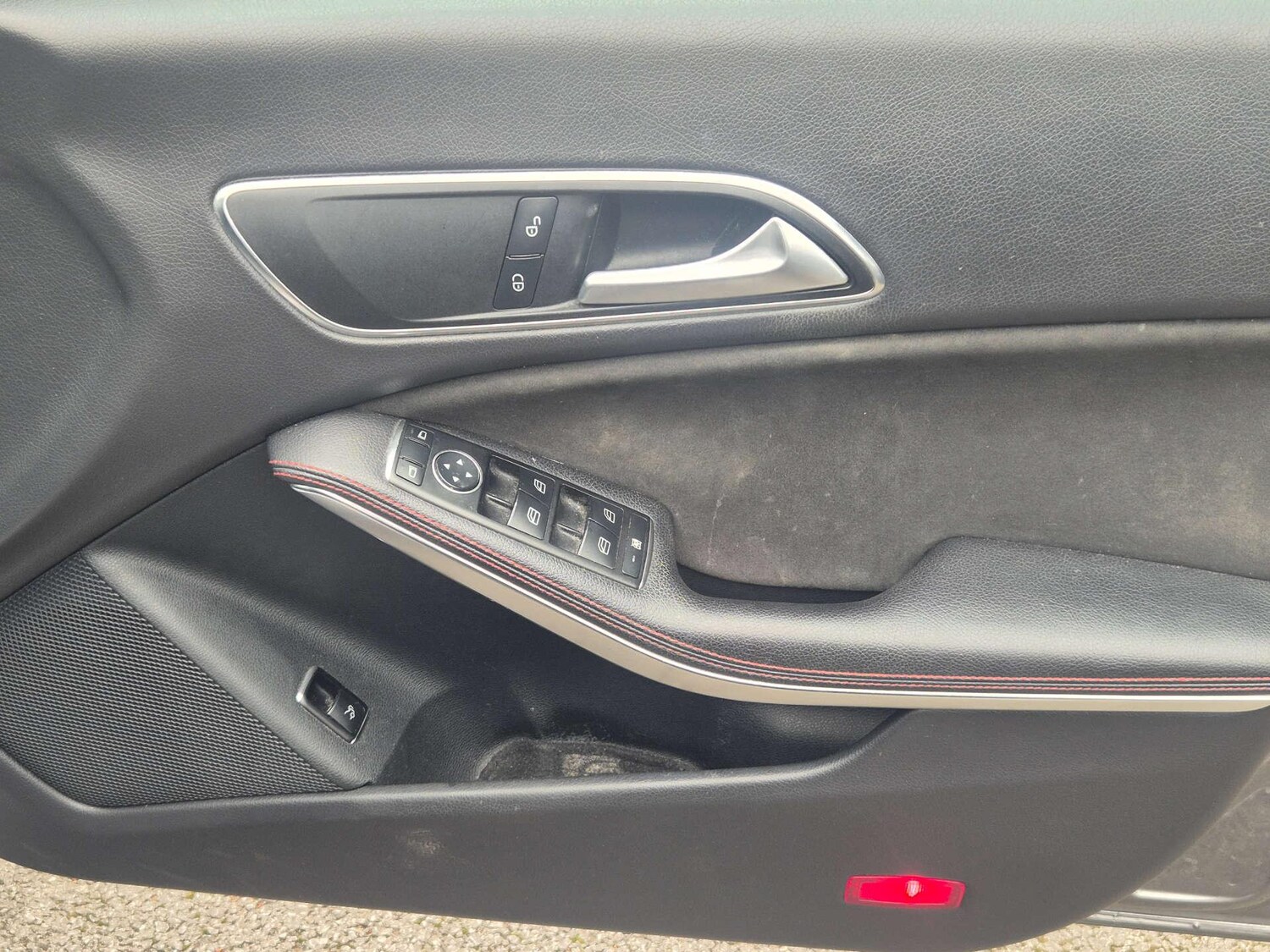 Used Mercedes-Benz CLA 2017 for sale - 76781933: Photo 28