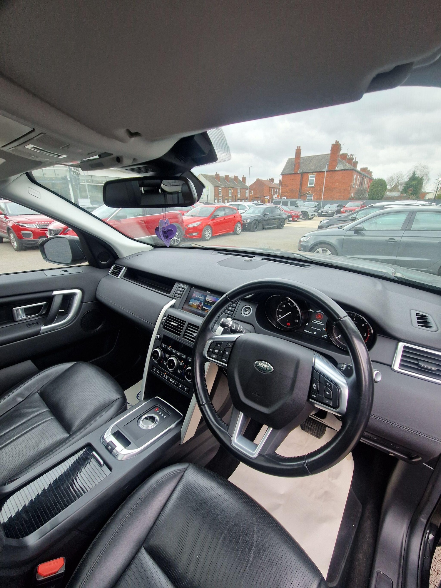 Used Land Rover Discovery Sport for sale - 77598650: Photo 31