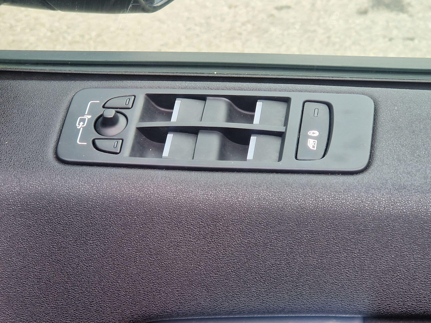 Used Land Rover Discovery Sport for sale - 77598650: Photo 33