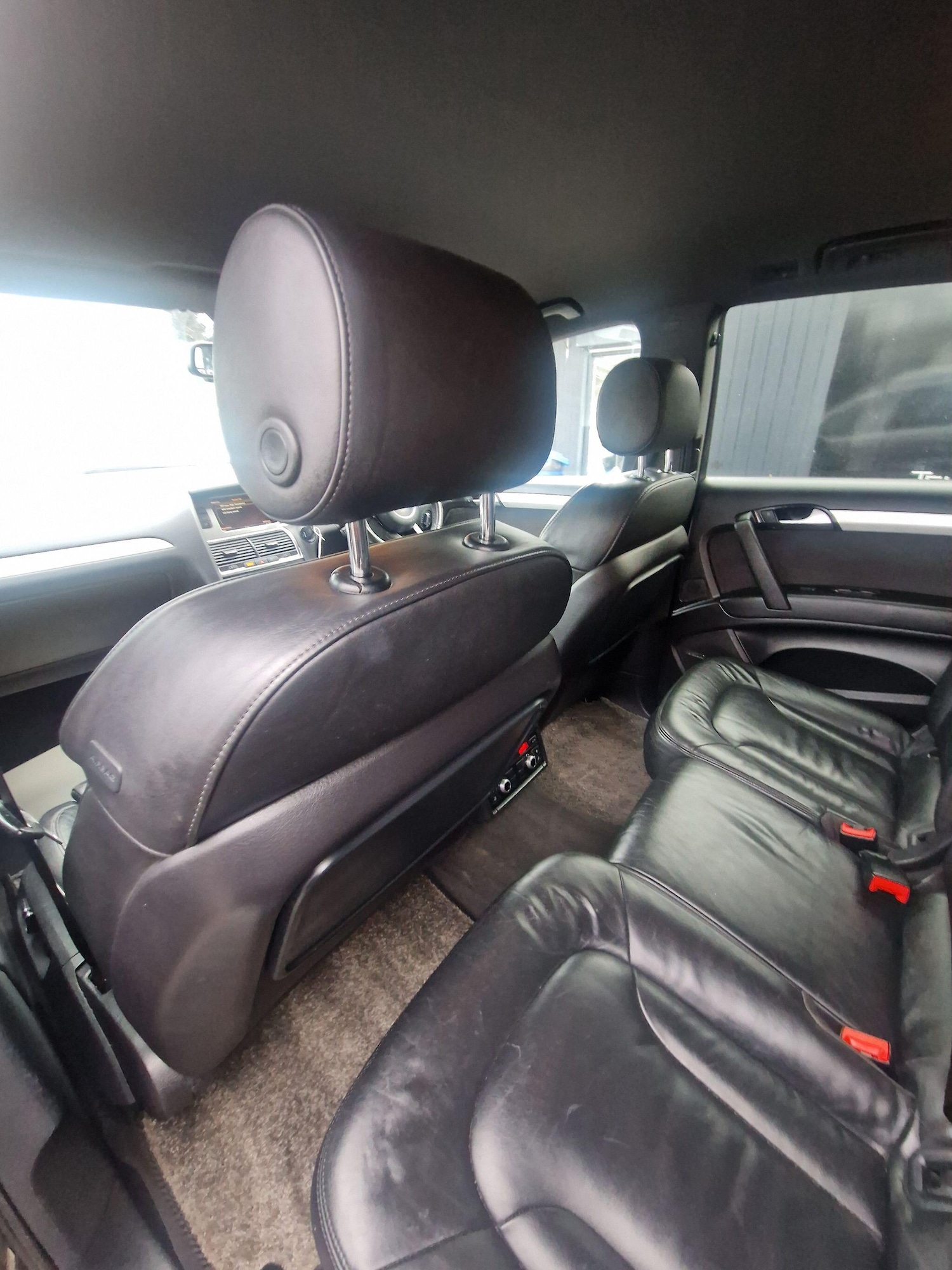 Used Audi Q7 2013 for sale - 77683810: Photo 40