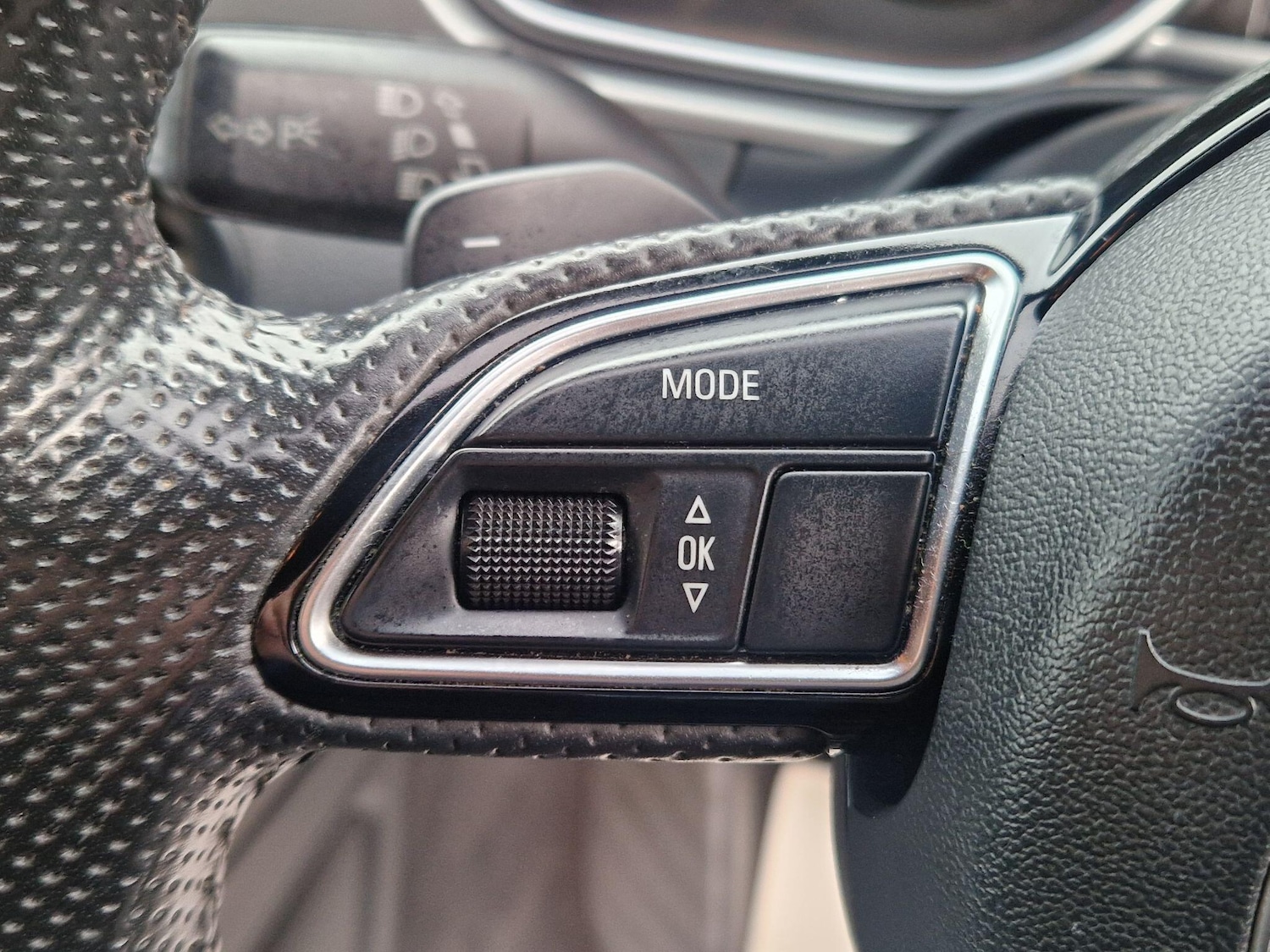 Used Audi Q7 2013 for sale - 77683810: Photo 50