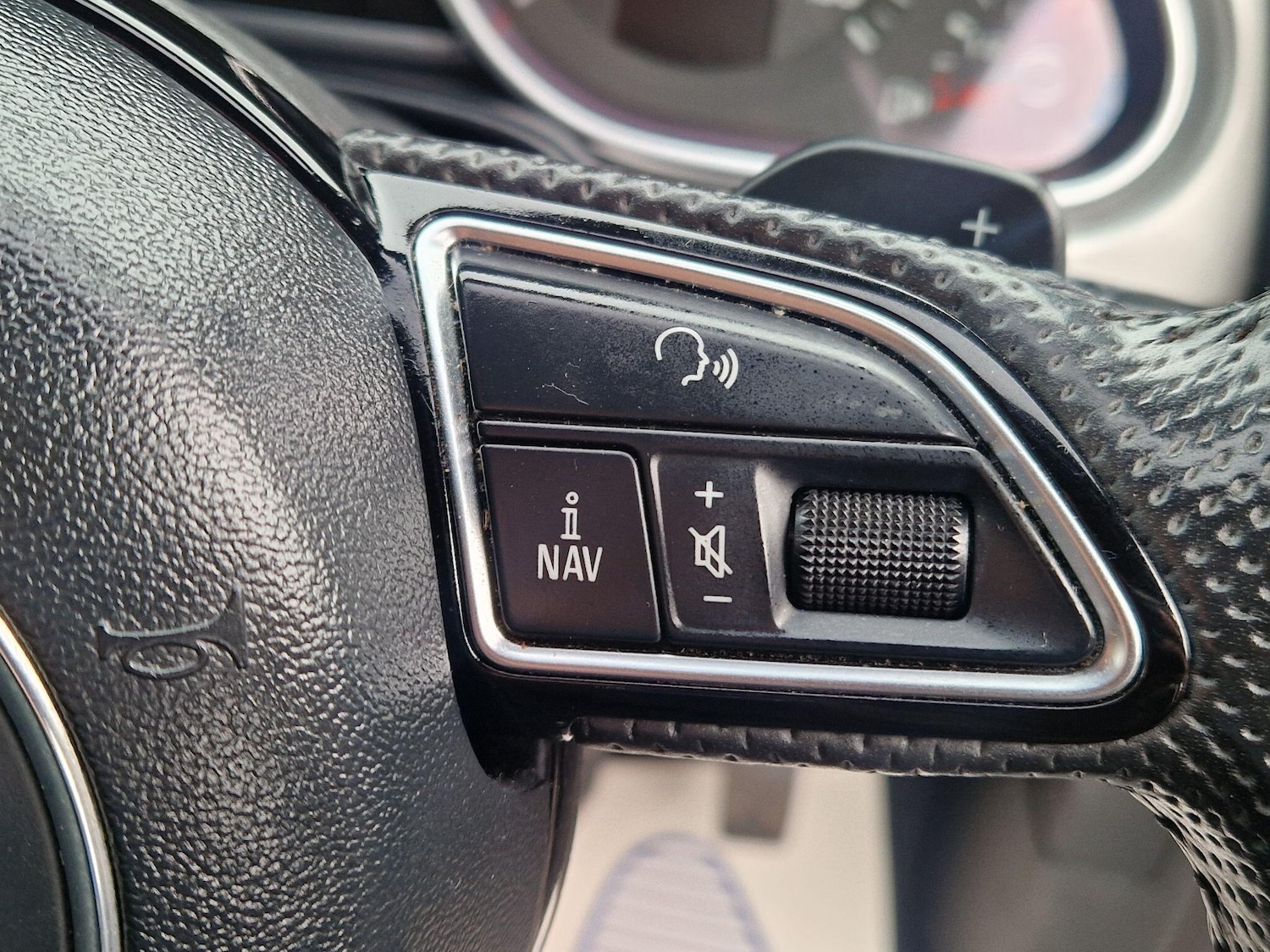 Used Audi Q7 2013 for sale - 77683810: Photo 54