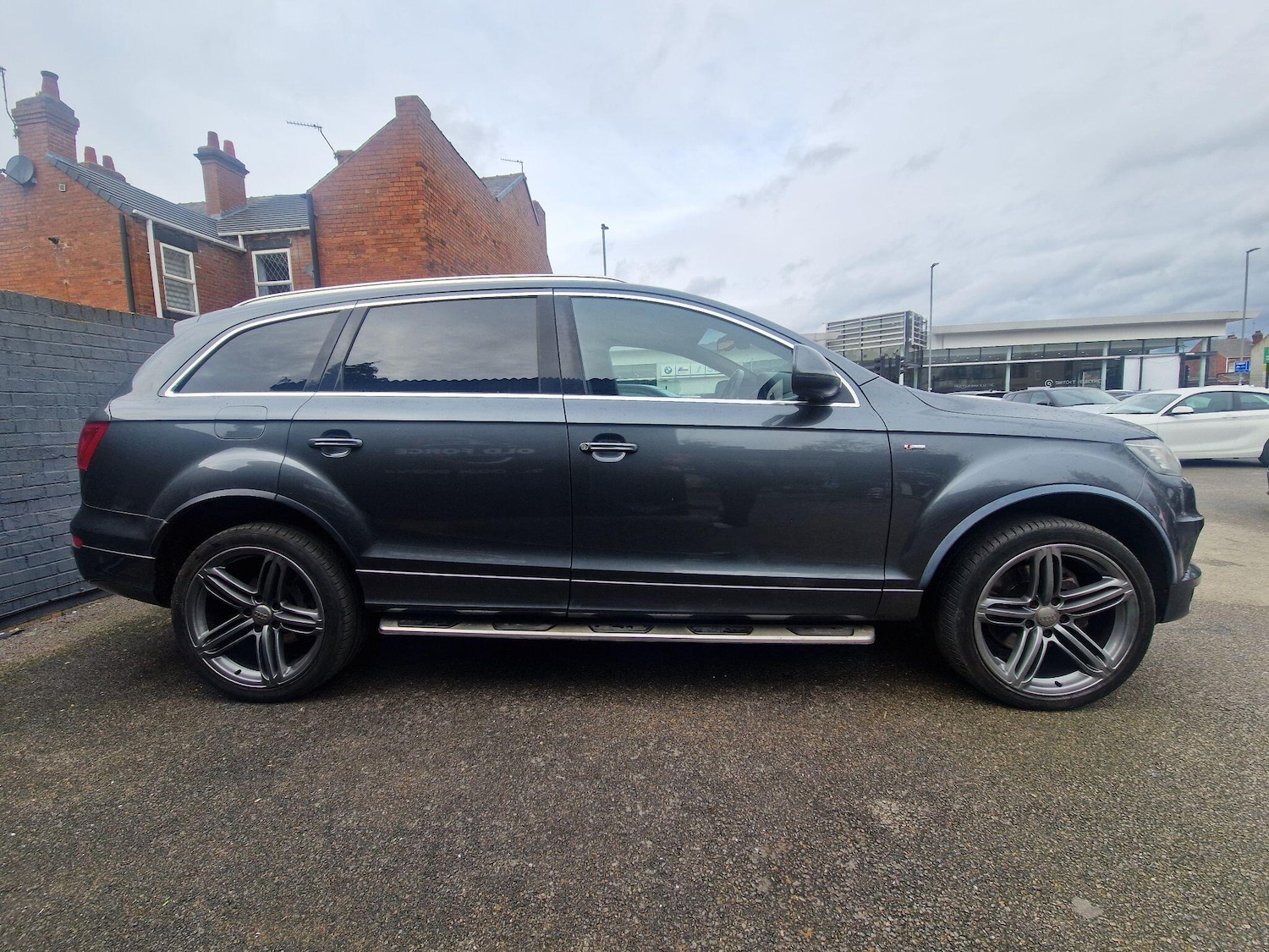 Used Audi Q7 2013 for sale - 77683810: Photo 7