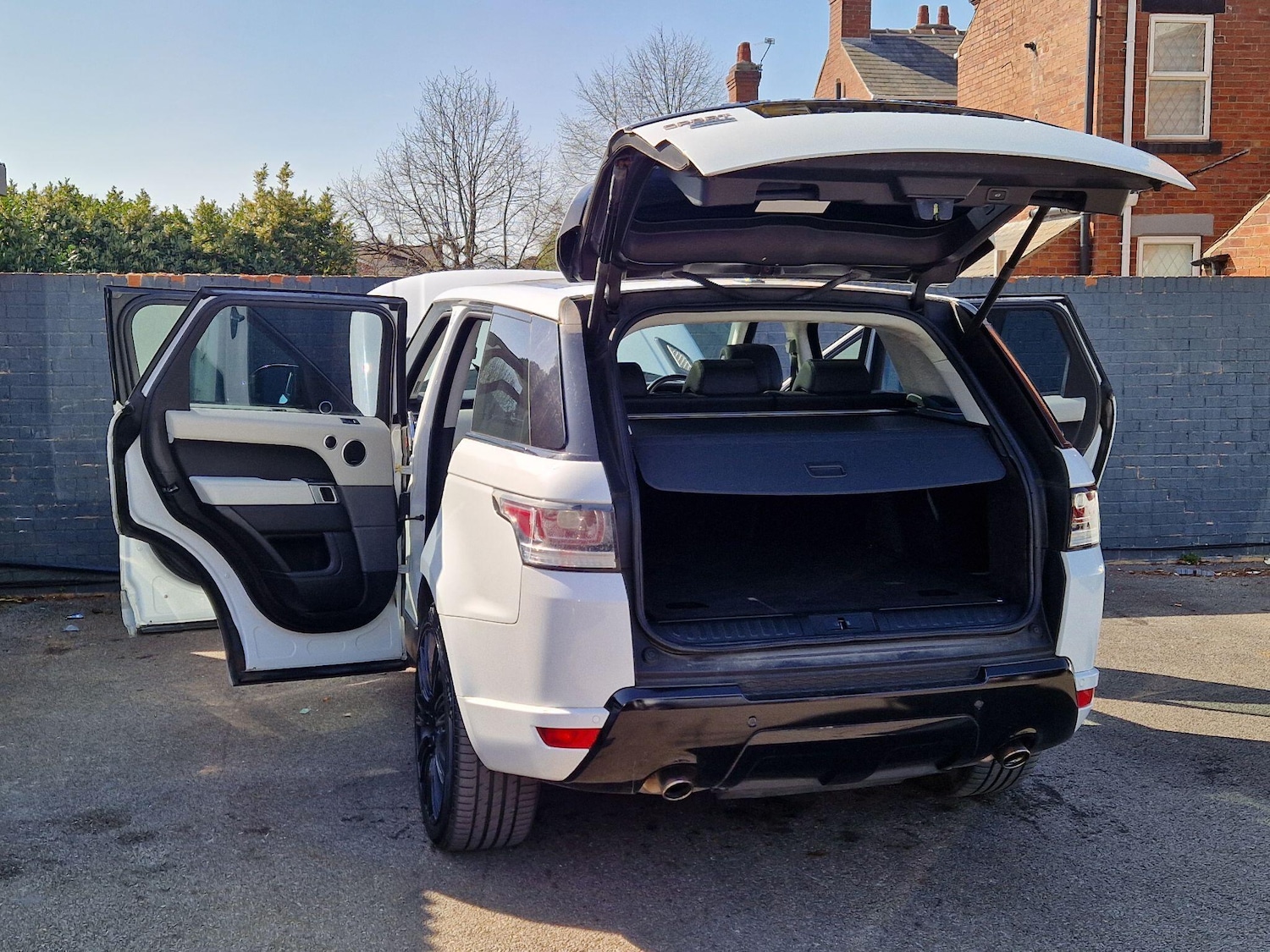 Used Land Rover Range Rover Sport 2015 for sale - 78185402: Photo 19