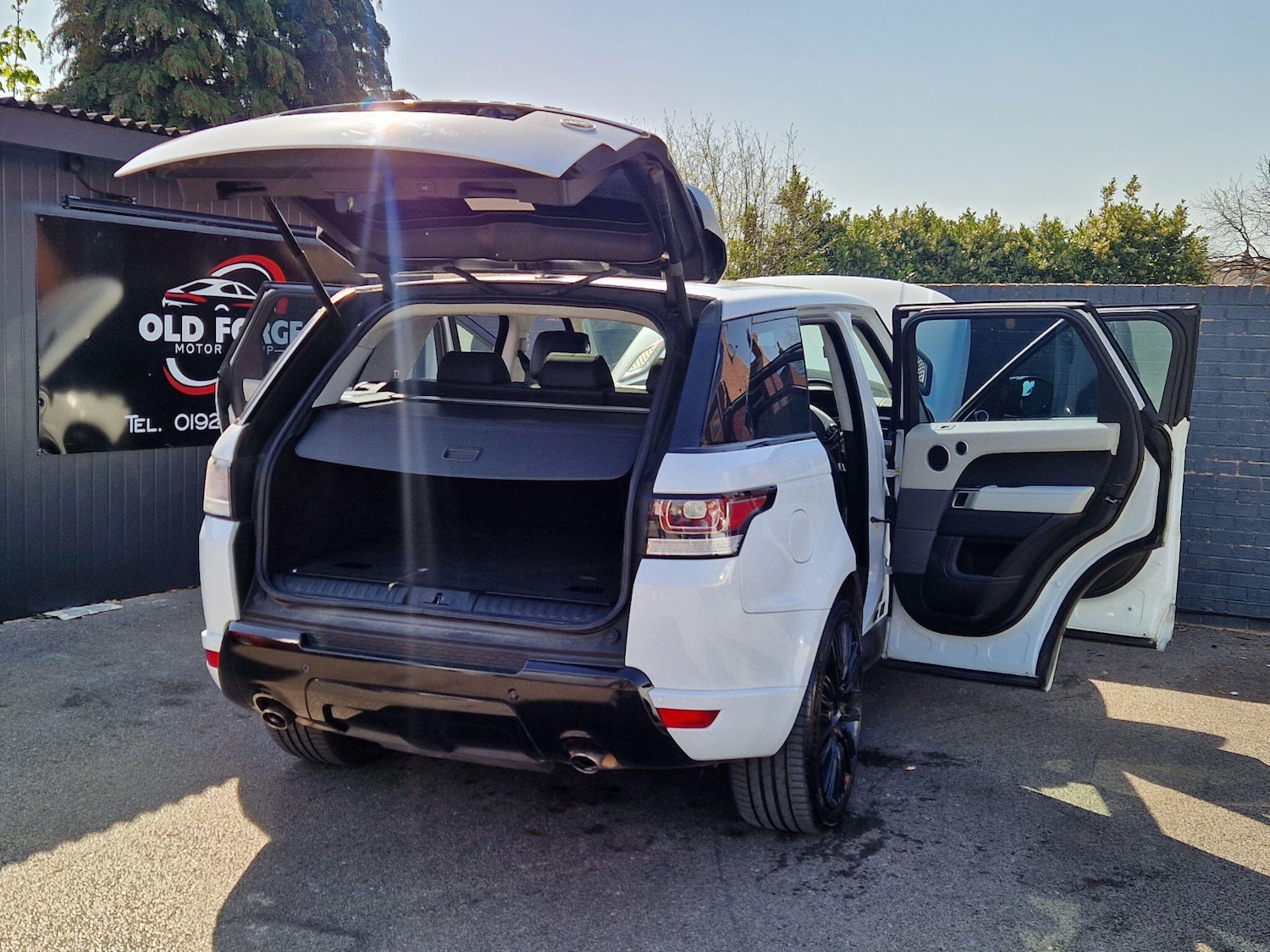 Used Land Rover Range Rover Sport 2015 for sale - 78185402: Photo 21