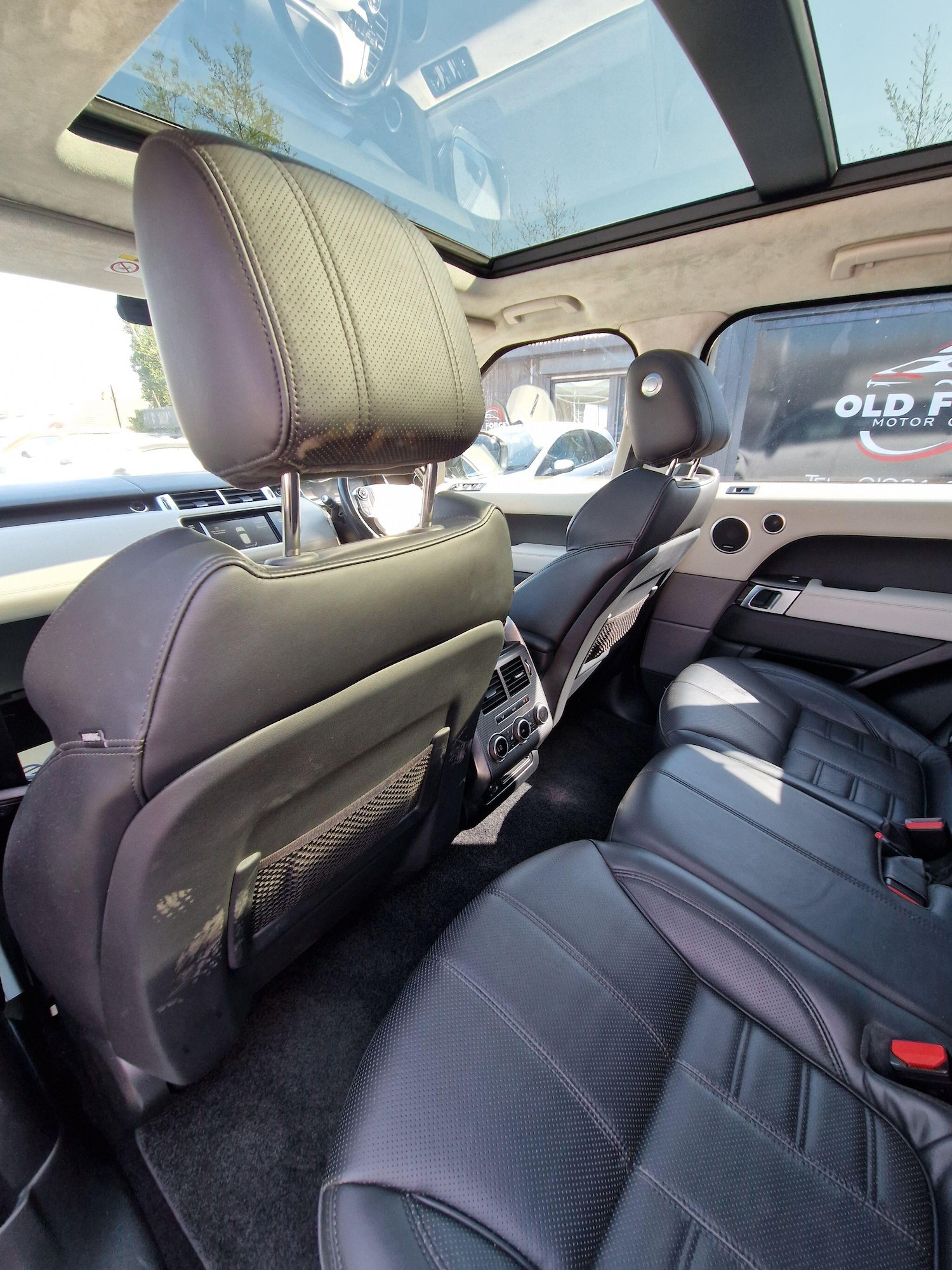 Used Land Rover Range Rover Sport 2015 for sale - 78185402: Photo 41