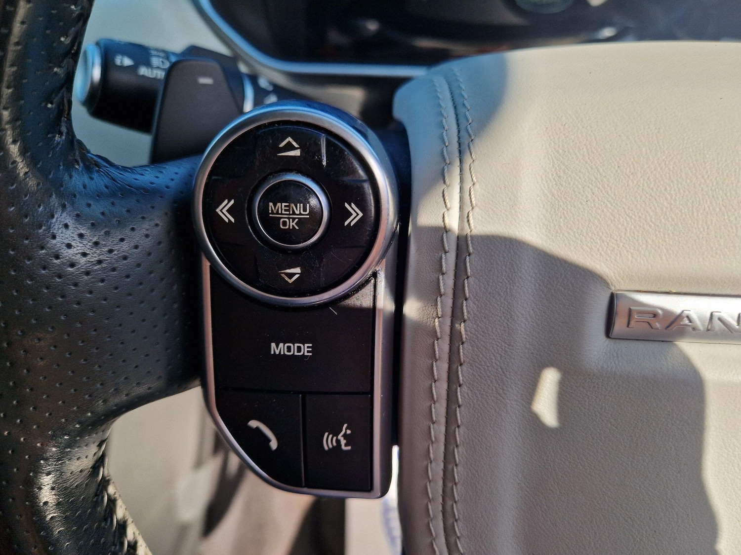 Used Land Rover Range Rover Sport 2015 for sale - 78185402: Photo 49