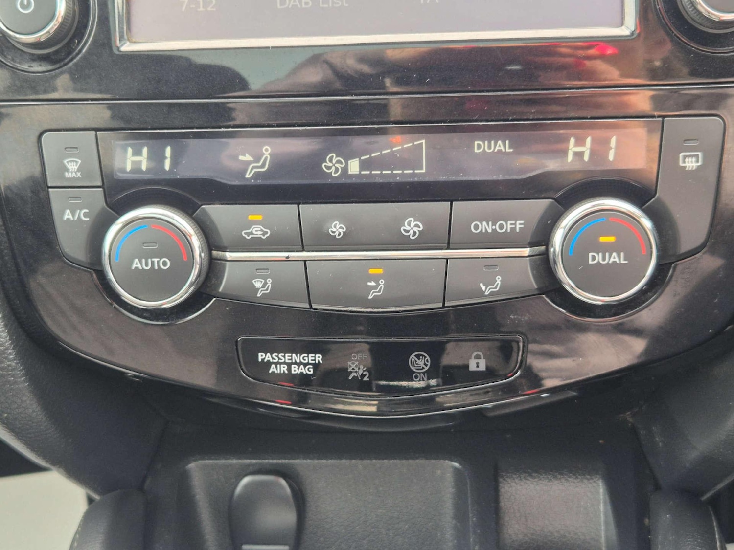 Used Nissan Qashqai for sale - 76994418: Photo 44