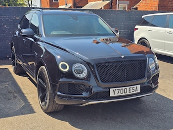 Used Bentley Bentayga 2018 for sale - 79248007: Photo