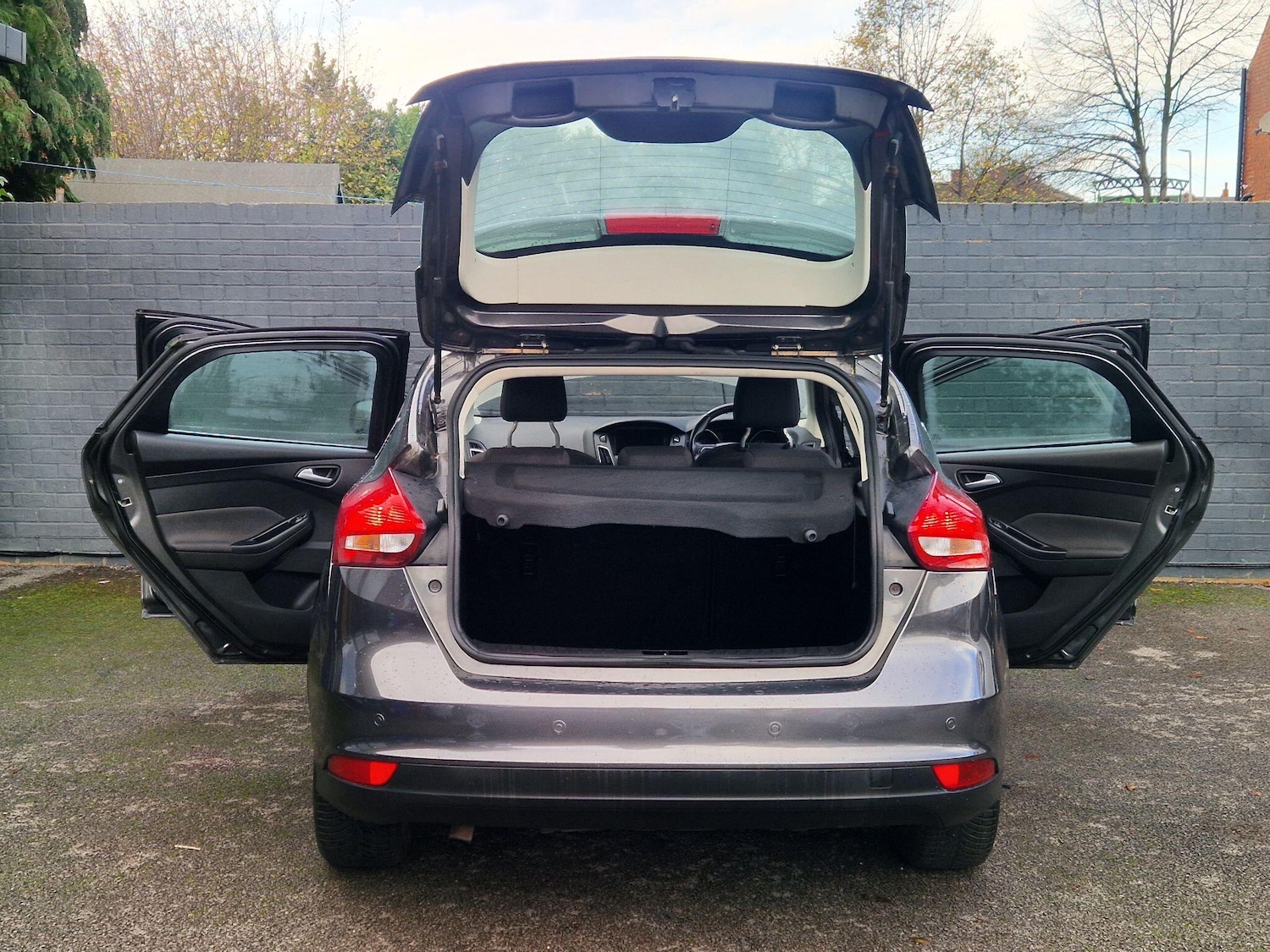 Used Ford Focus 2015 for sale - 76781942: Photo 20