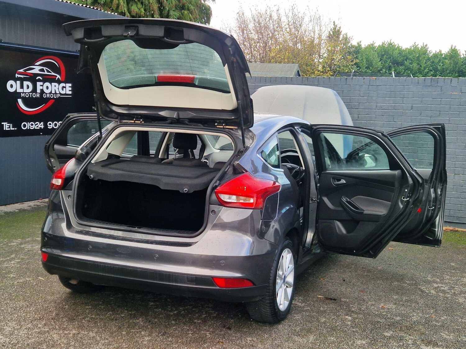 Used Ford Focus 2015 for sale - 76781942: Photo 21