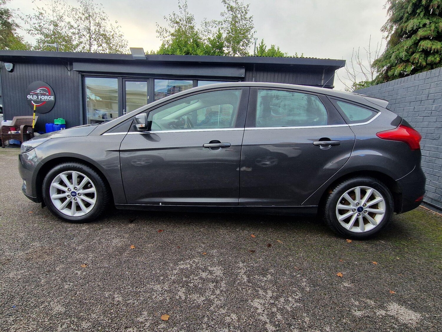 Used Ford Focus 2015 for sale - 76781942: Photo 6