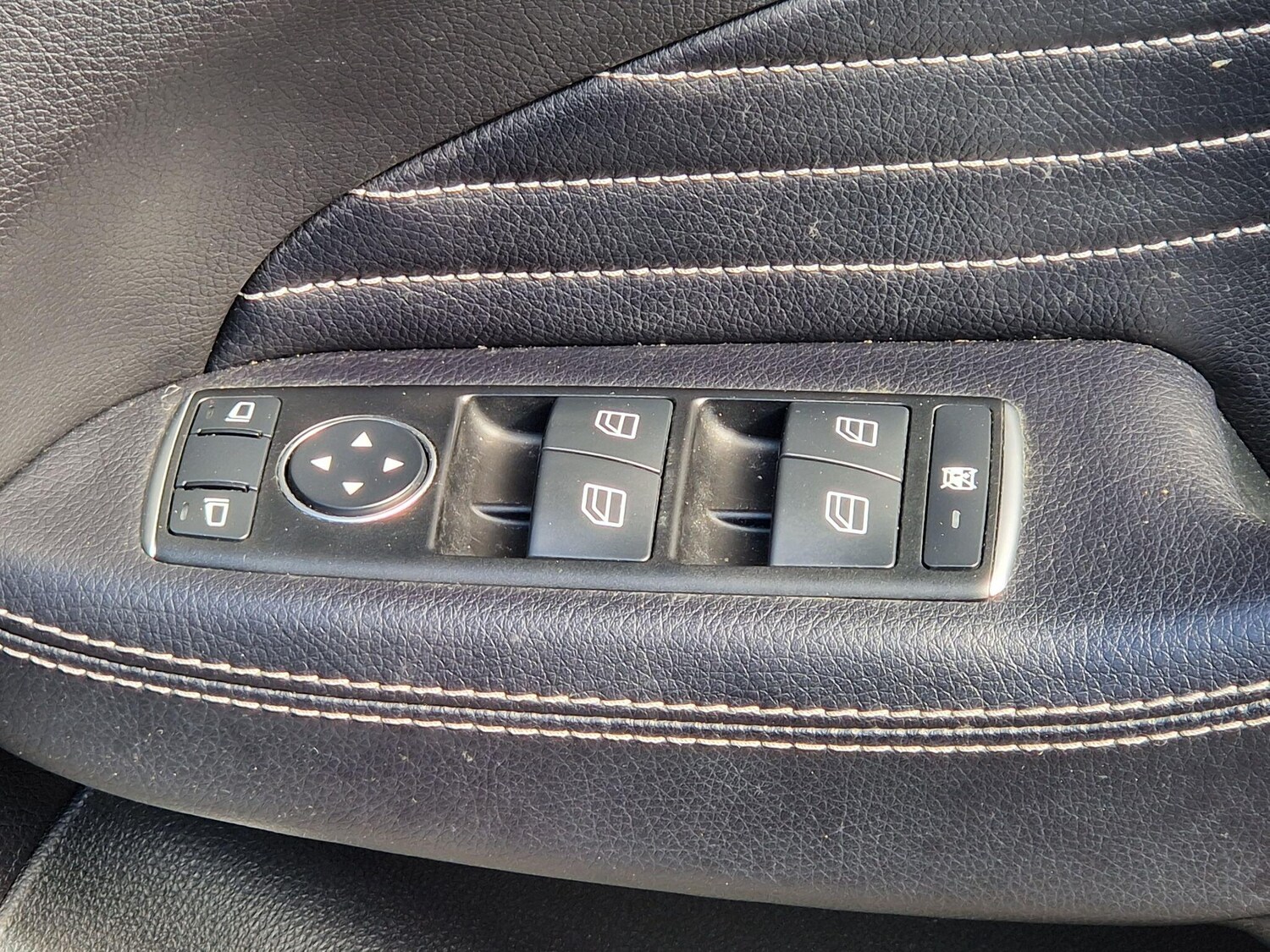 Used Mercedes-Benz M Class 2014 for sale - 78170450: Photo 32