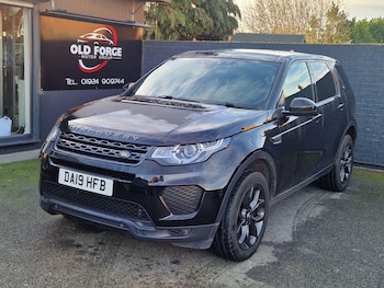 Used Land Rover Discovery Sport 2019 for sale - 77255479: Photo