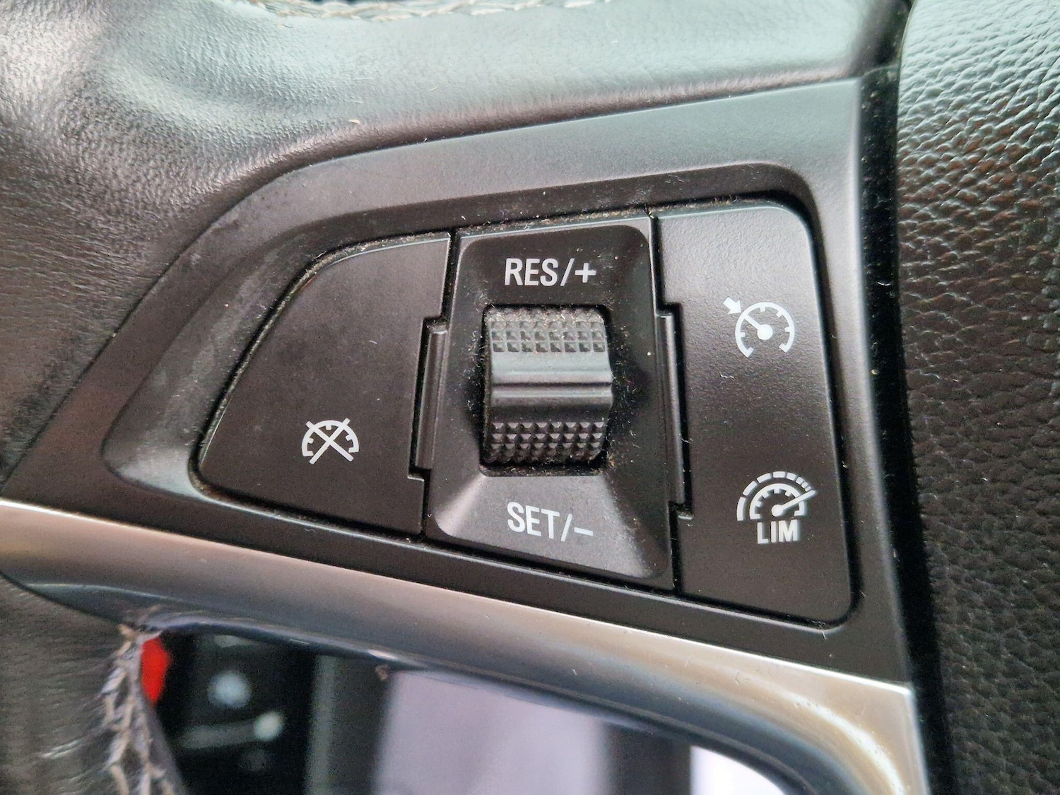 Used Vauxhall Mokka X 2016 for sale - 77344136: Photo 44