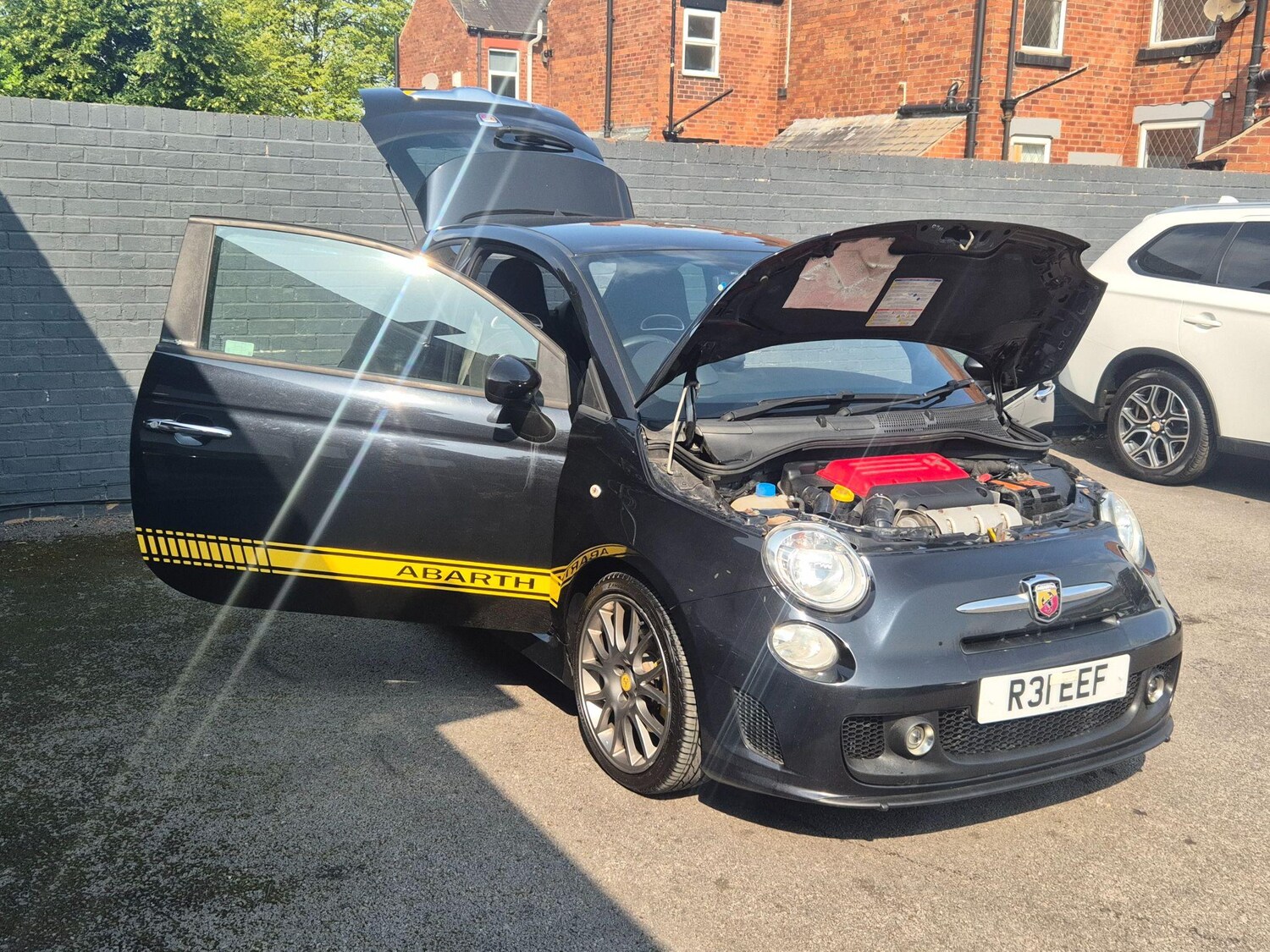 Used Abarth 595 2015 for sale - 76781179: Photo 11