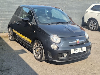 Used Abarth 595 2015 for sale - 76781179: Photo