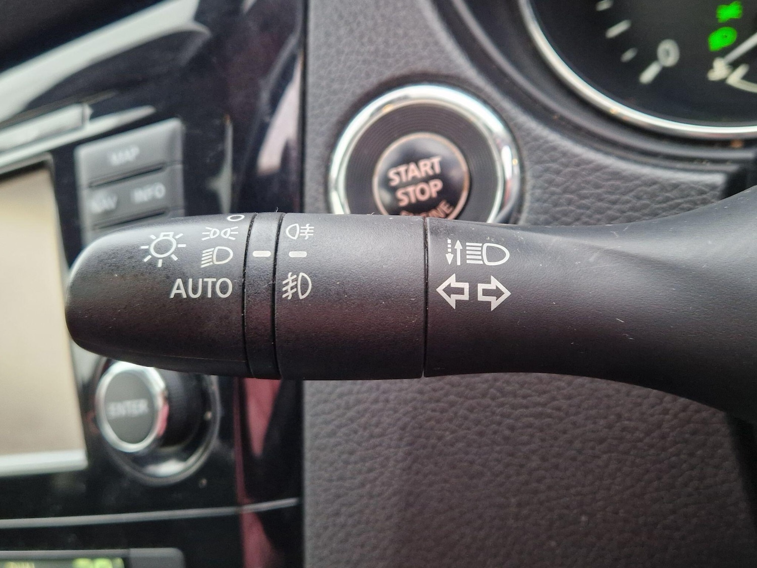 Used Nissan X-Trail 2018 for sale - 77331310: Photo 44