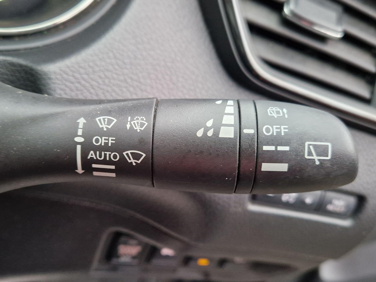 Used Nissan X-Trail 2018 for sale - 77331310: Photo 46