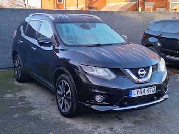 Used Nissan X-Trail 2015 for sale - 77016104: Photo