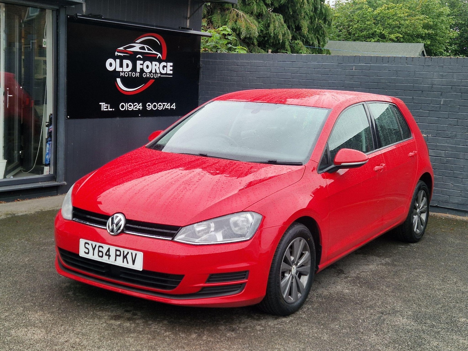 Used Volkswagen Golf 2014 for sale - 76781196: Photo 1