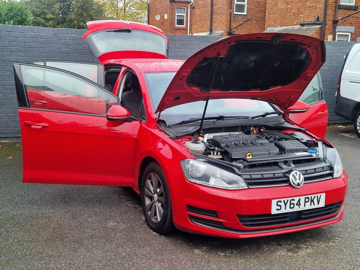 Used Volkswagen Golf 2014 for sale - 76781196: Photo 12