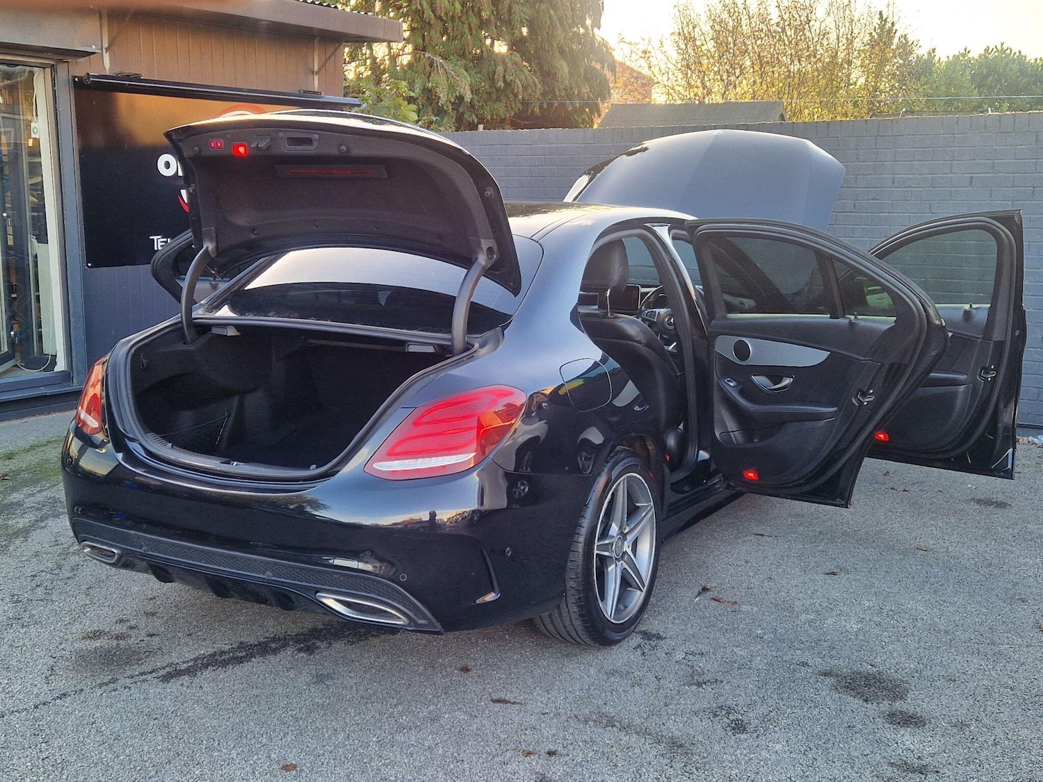 Used Mercedes-Benz C Class 2014 for sale - 77550321: Photo 21