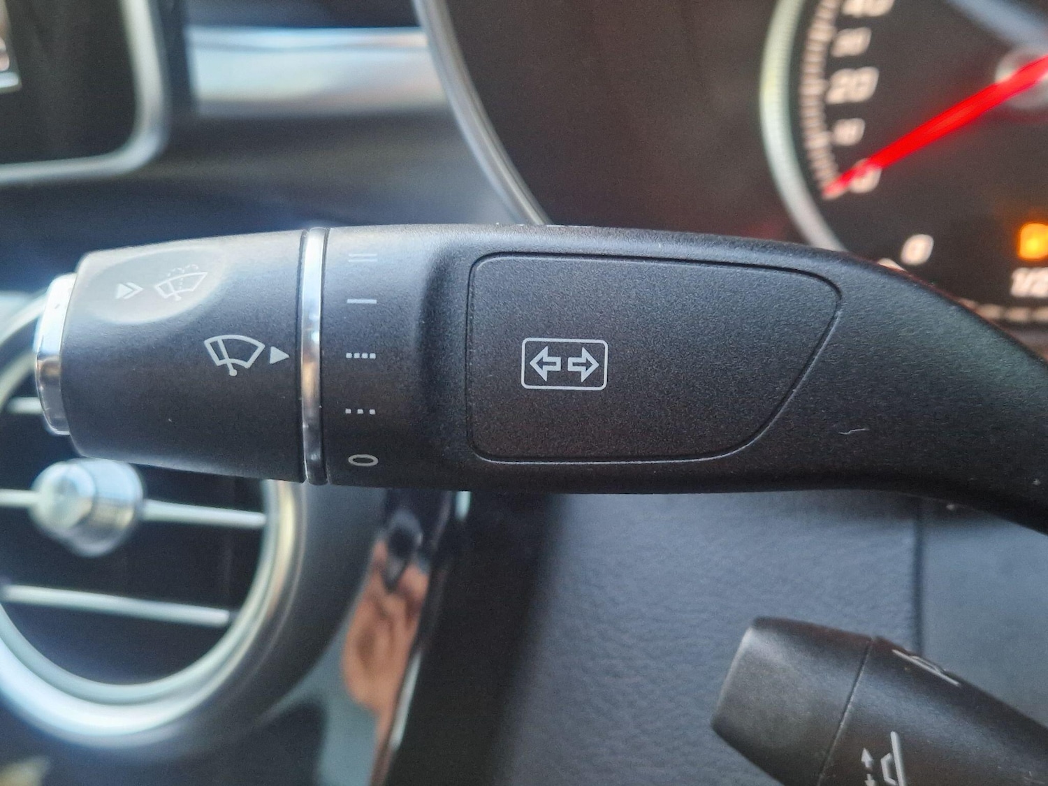 Used Mercedes-Benz C Class 2014 for sale - 77550321: Photo 41