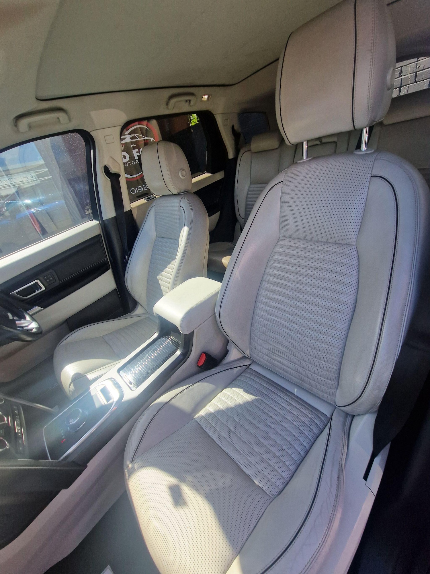 Used Land Rover Discovery Sport 2017 for sale - 76781911: Photo 40