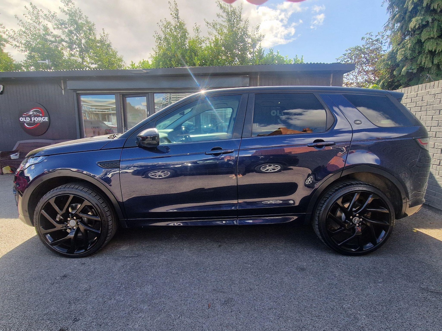 Used Land Rover Discovery Sport 2017 for sale - 76781911: Photo 6