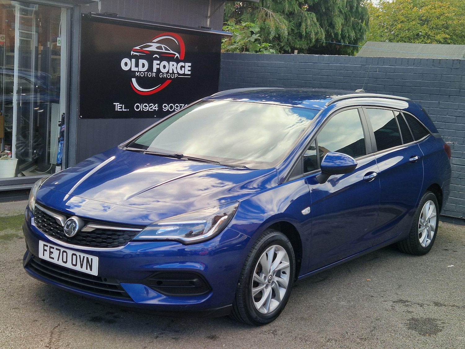Used Vauxhall Astra 2020 for sale - 76781913: Photo 1