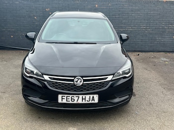 Used Vauxhall Astra 2017 for sale - 77854129: Photo