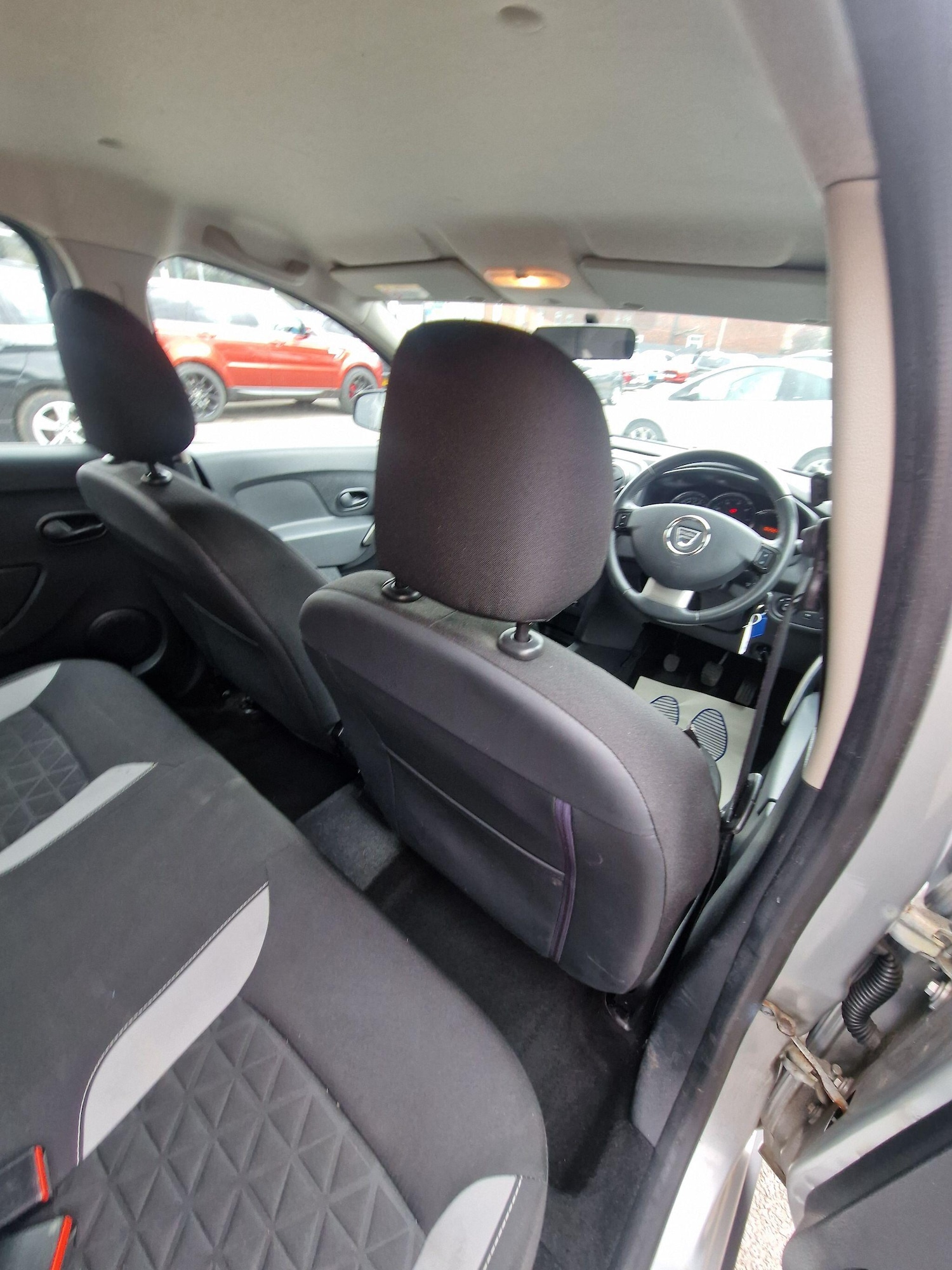 Used Dacia Sandero Stepway for sale - 78136284: Photo 32