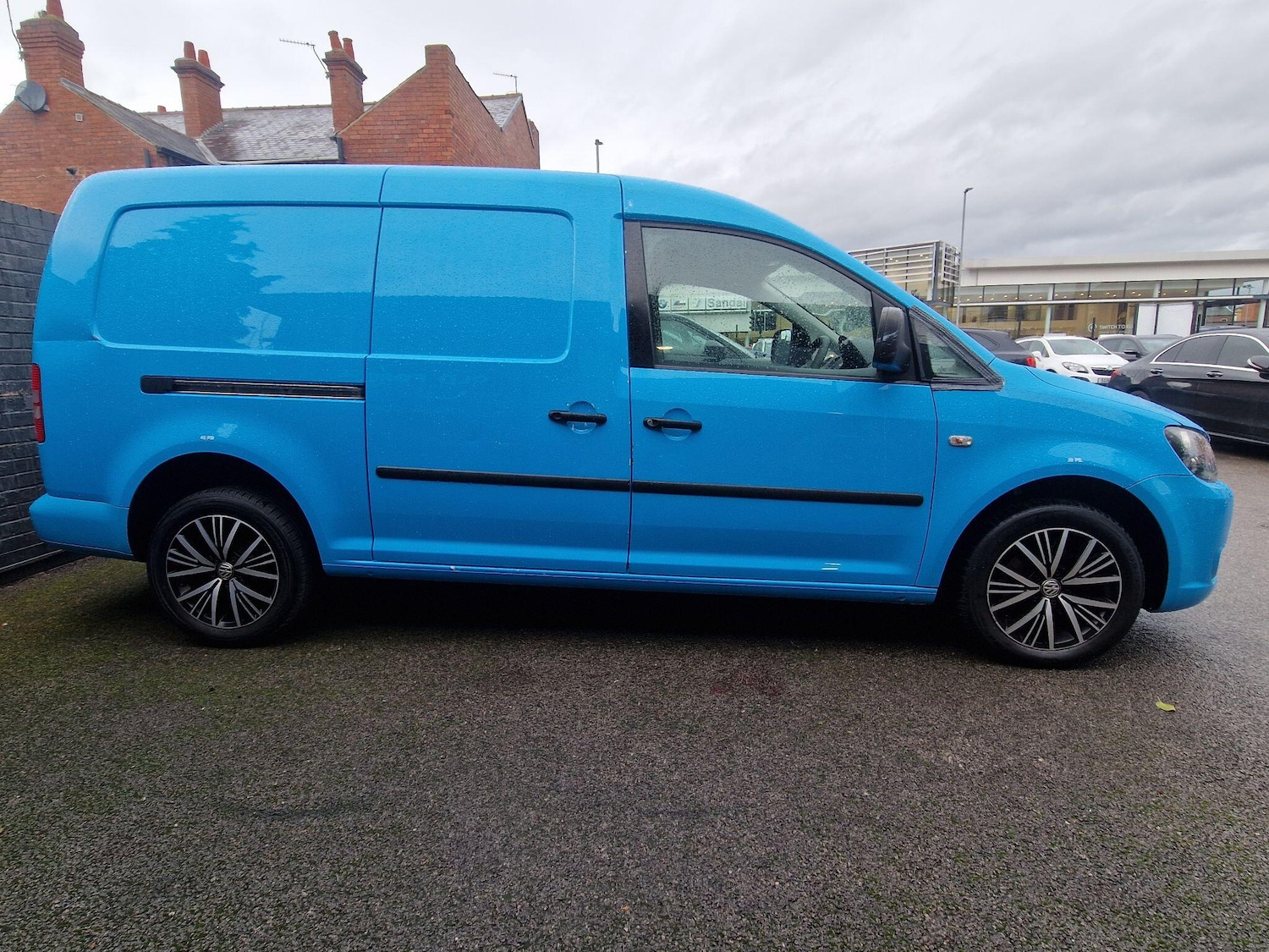 Used Volkswagen Caddy Maxi 2011 for sale - 76824006: Photo 7