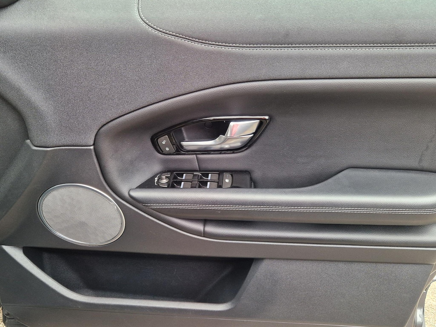 Used Land Rover Range Rover Evoque for sale - 77853219: Photo 32