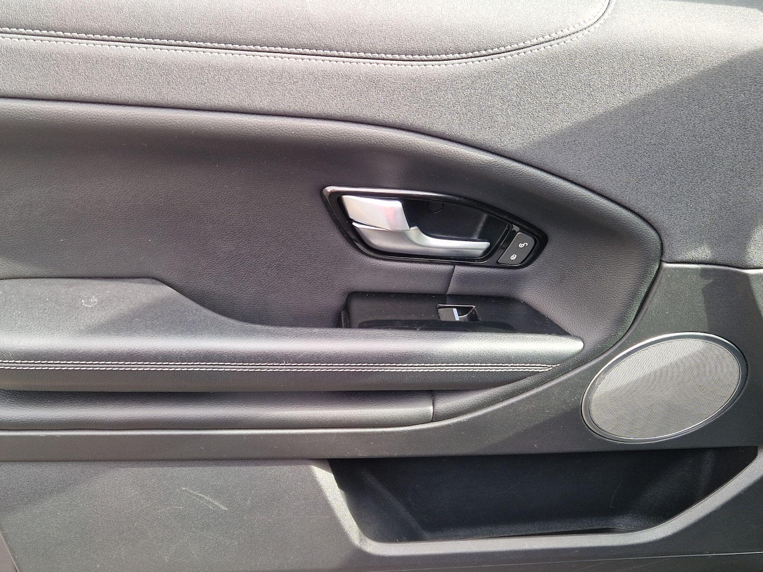 Used Land Rover Range Rover Evoque for sale - 77853219: Photo 39